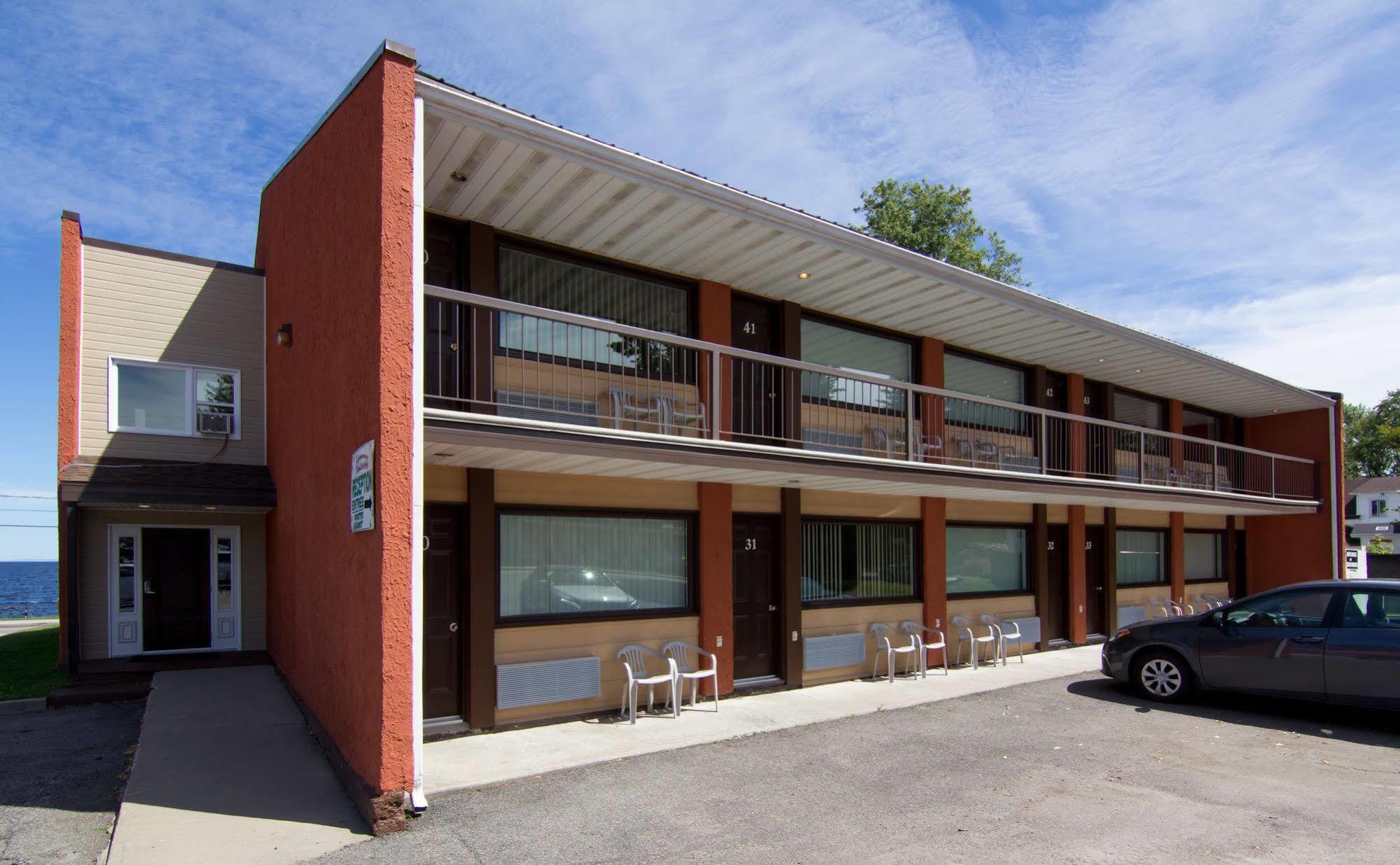 Motel Castille โรแบร์วาล ภายนอก รูปภาพ